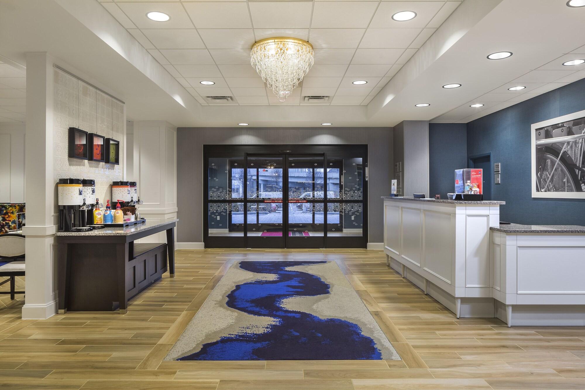 Hampton Inn & Suites Newport/Cincinnati, Ky Exteriér fotografie